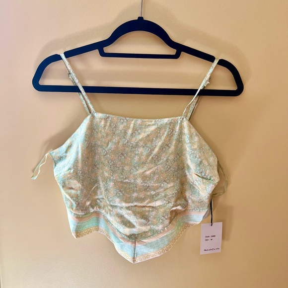 Japna Tops - NWT Japna bandana top